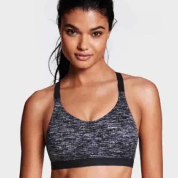 Victoria's Secret Lightweight Sport Bra - Picture 1 of 5